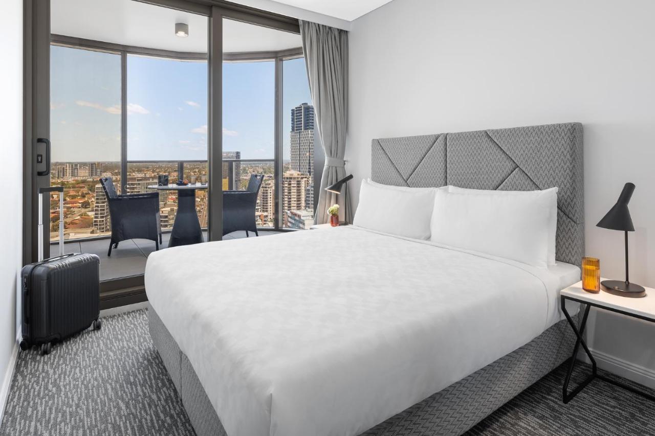 Meriton Suites George Street, Parramatta Sydney Eksteriør bilde