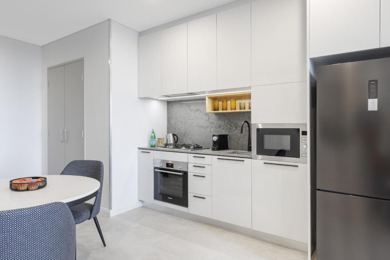 Meriton Suites George Street, Parramatta Sydney Eksteriør bilde