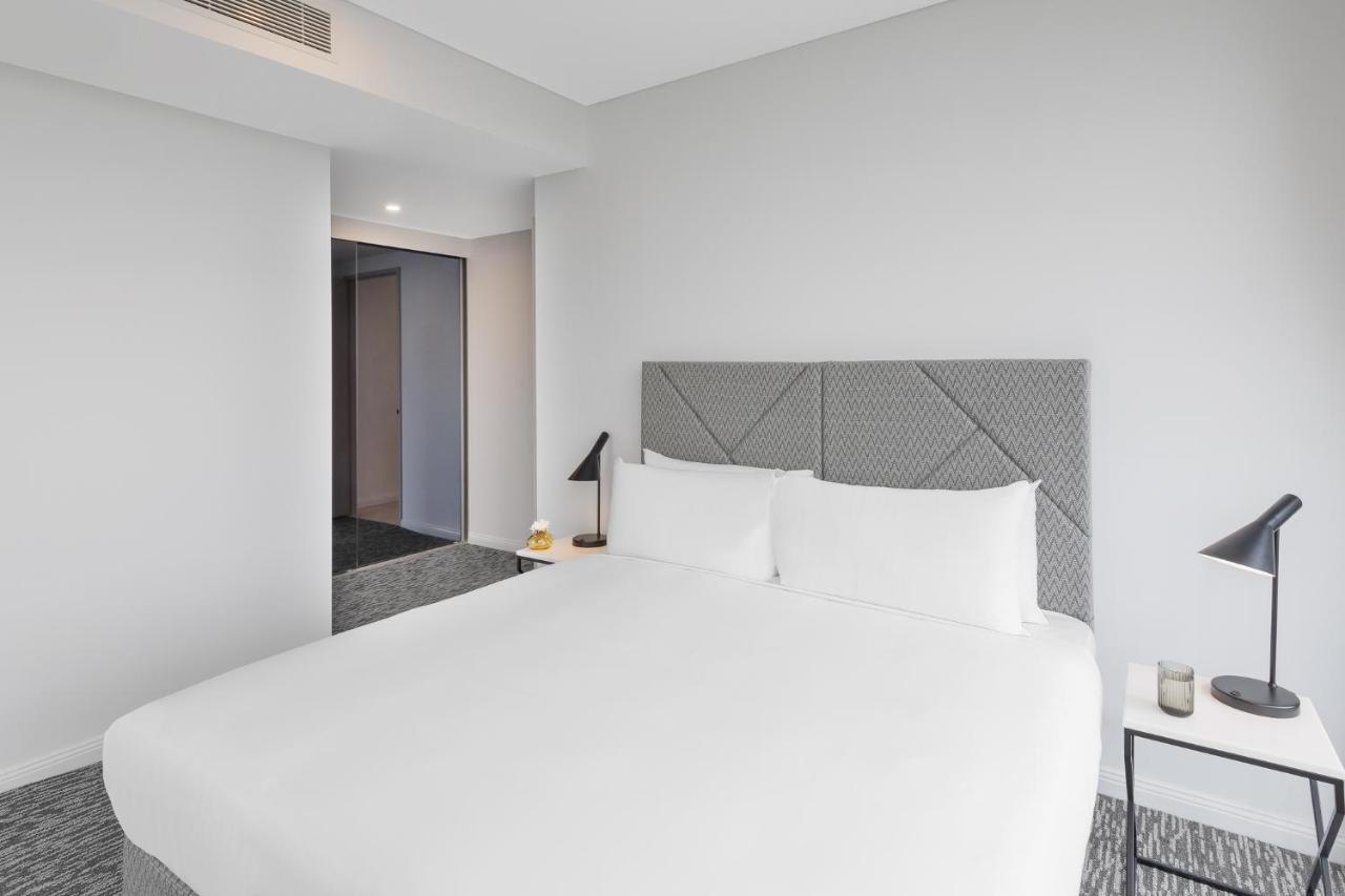 Meriton Suites George Street, Parramatta Sydney Eksteriør bilde