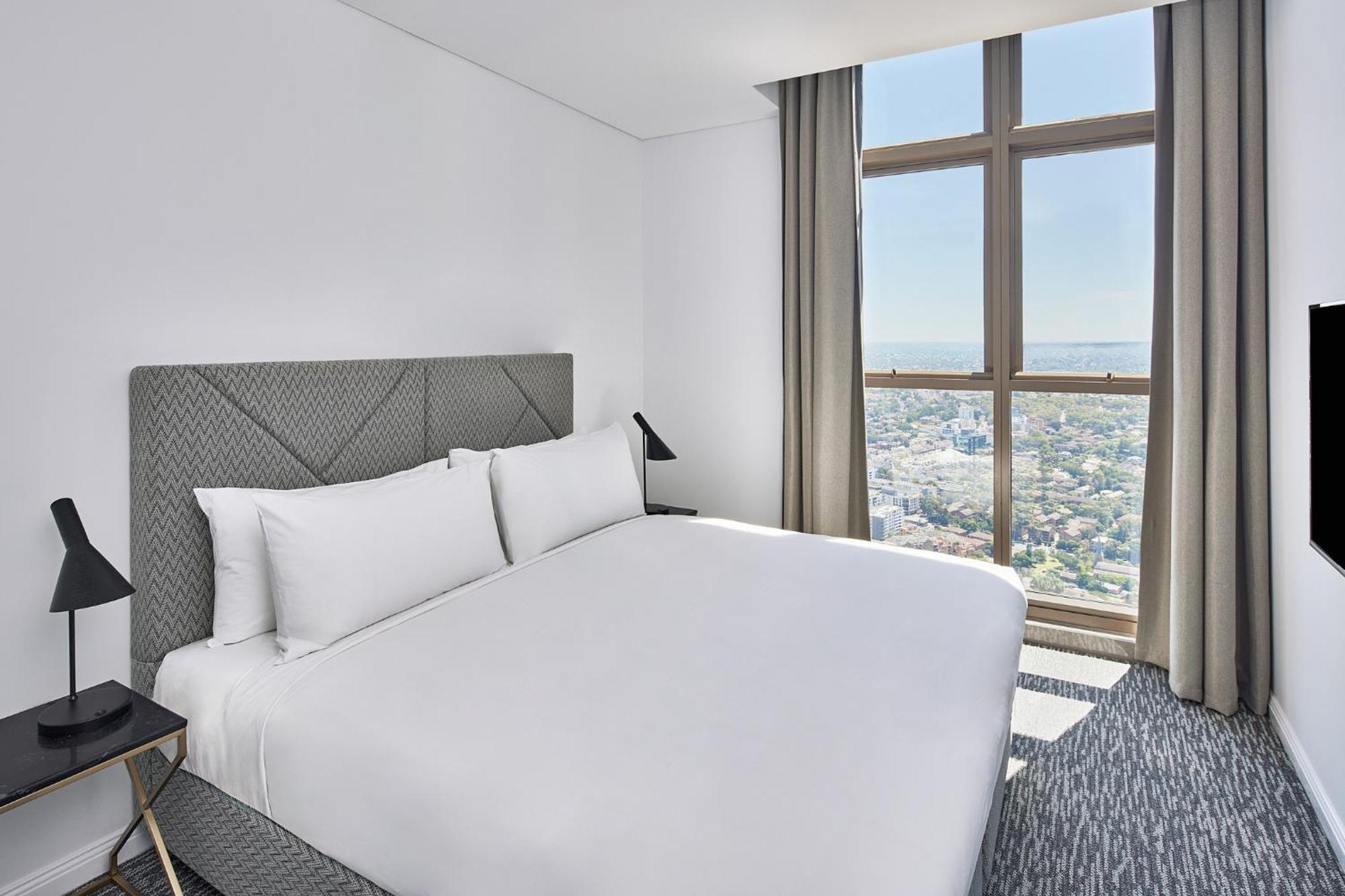 Meriton Suites George Street, Parramatta Sydney Eksteriør bilde